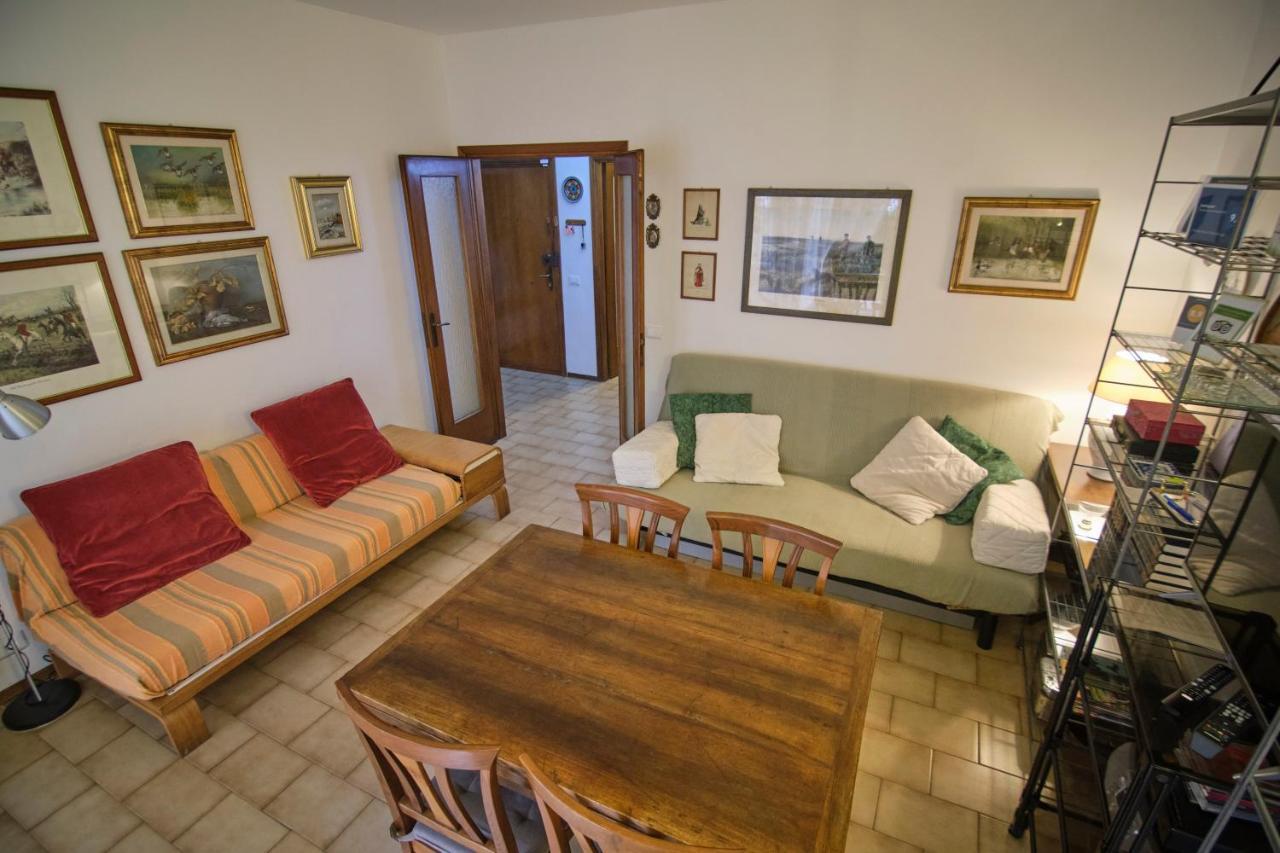 מגדל אגם פוצ'יני Holiday House Torre Del Lago מראה חיצוני תמונה